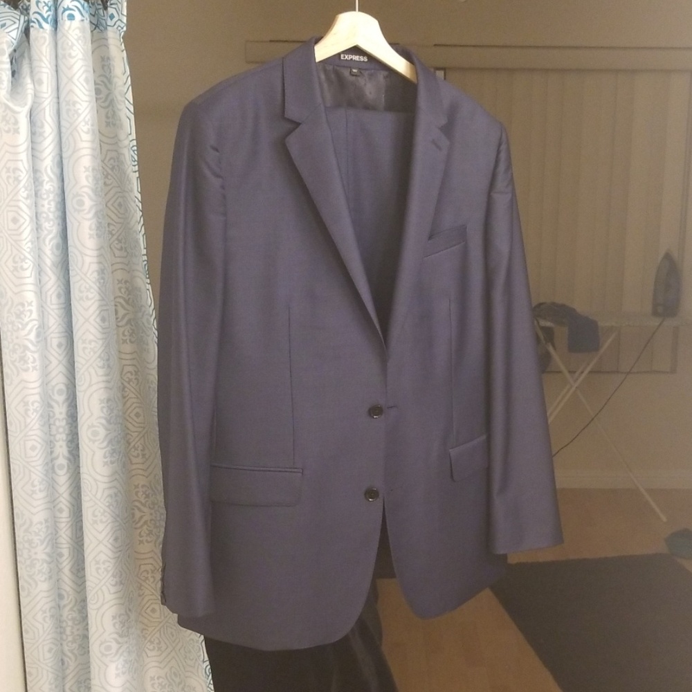 Express 2 peice suit